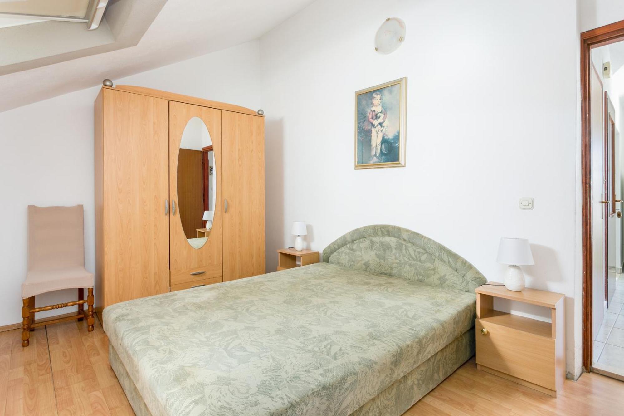 Apartments And Rooms With Parking Space Supetar, Brac - 5658 Ruang foto