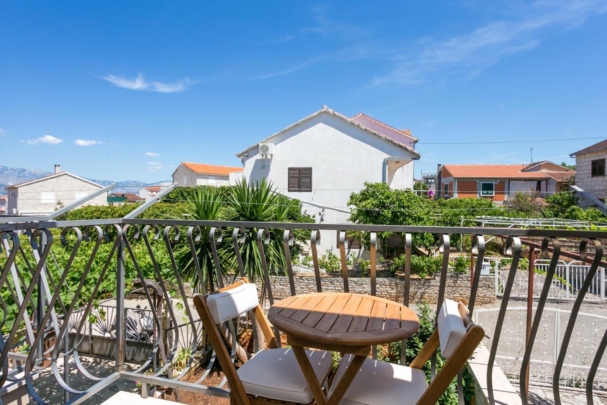 Apartments And Rooms With Parking Space Supetar, Brac - 5658 Bagian luar foto