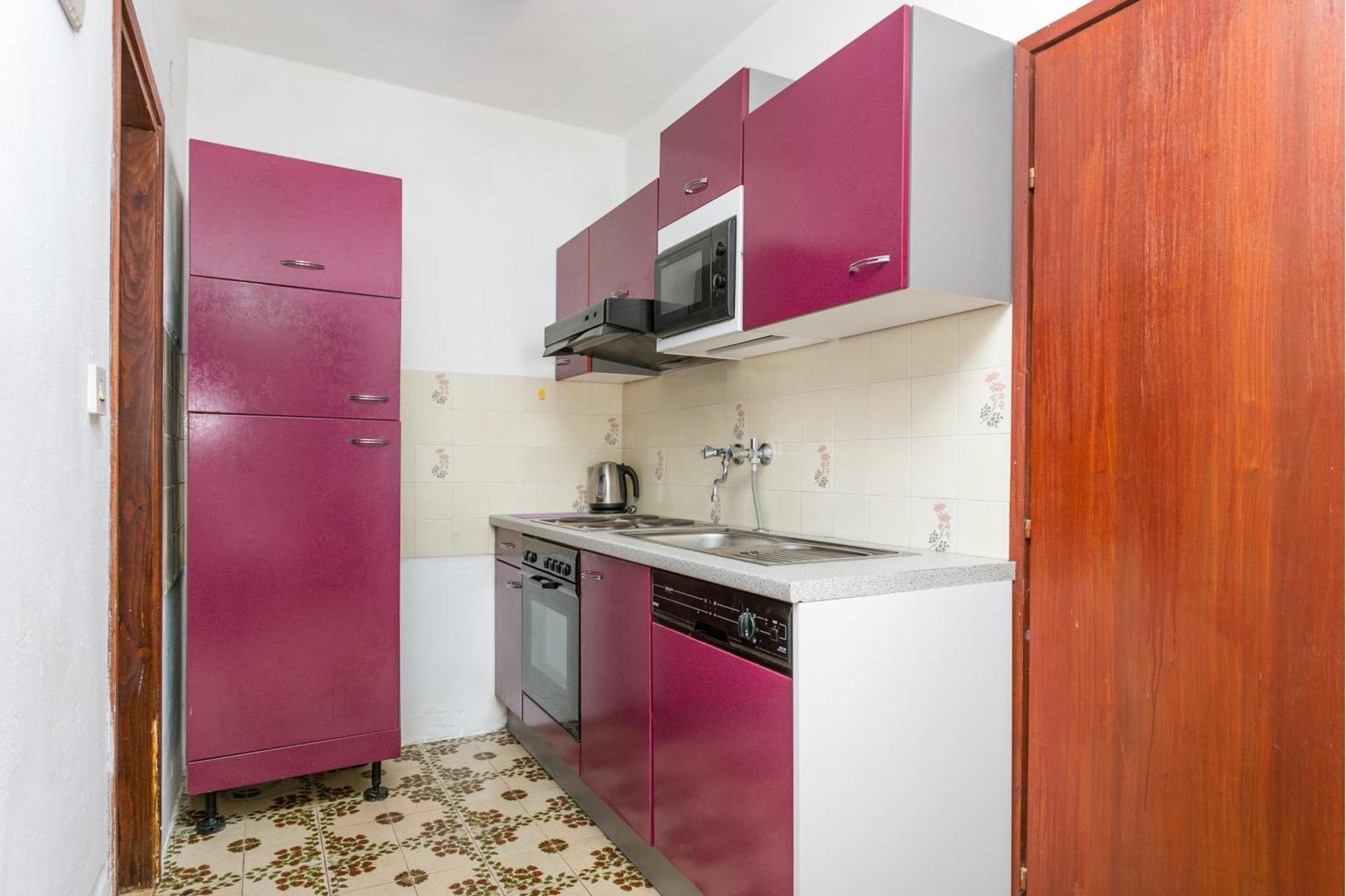 Apartments And Rooms With Parking Space Supetar, Brac - 5658 Bagian luar foto