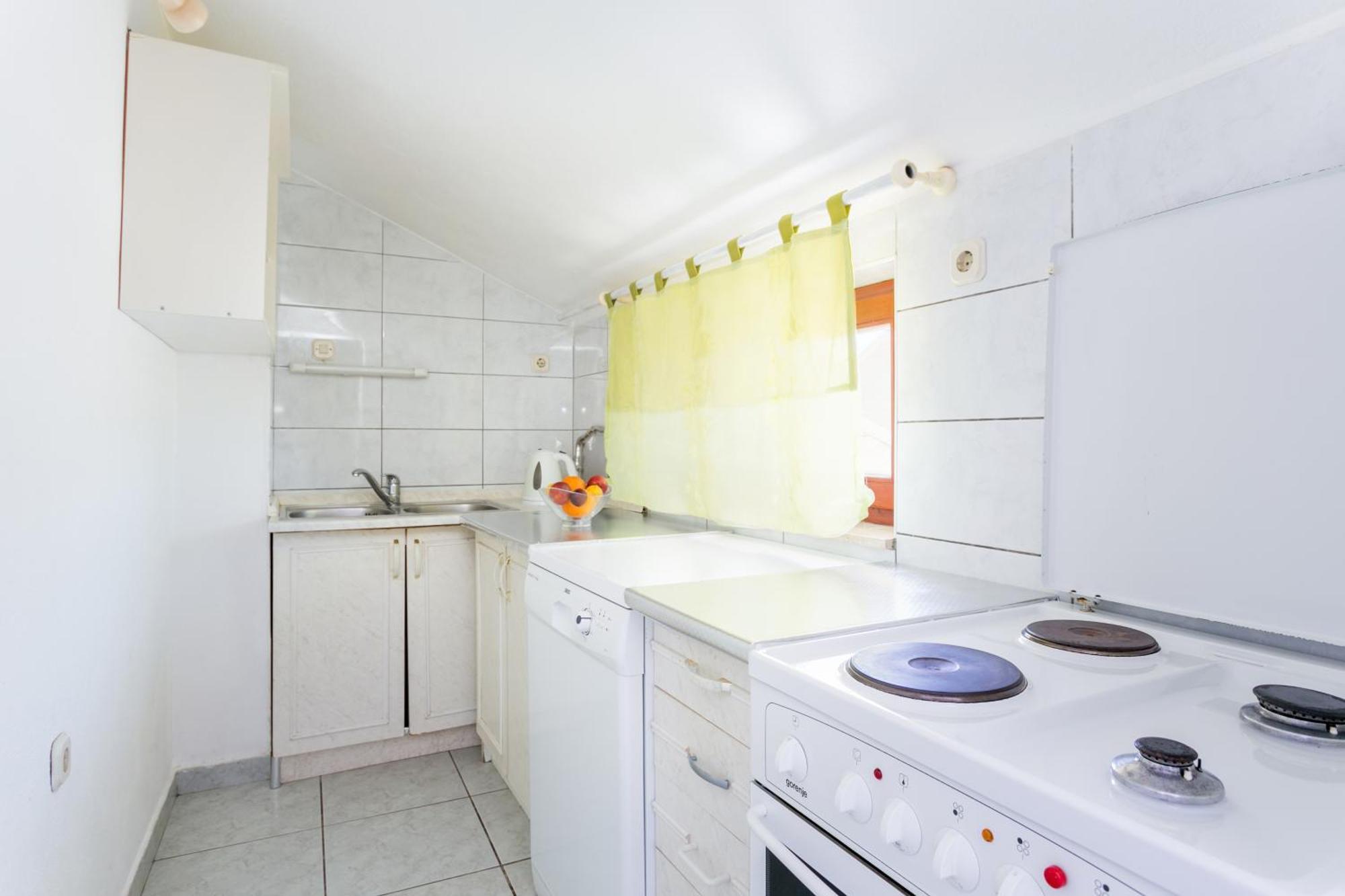 Apartments And Rooms With Parking Space Supetar, Brac - 5658 Bagian luar foto